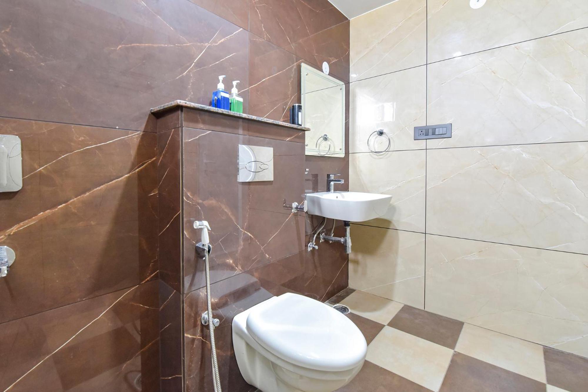 Fabhotel Elite Clement Town Ngoại thất bức ảnh